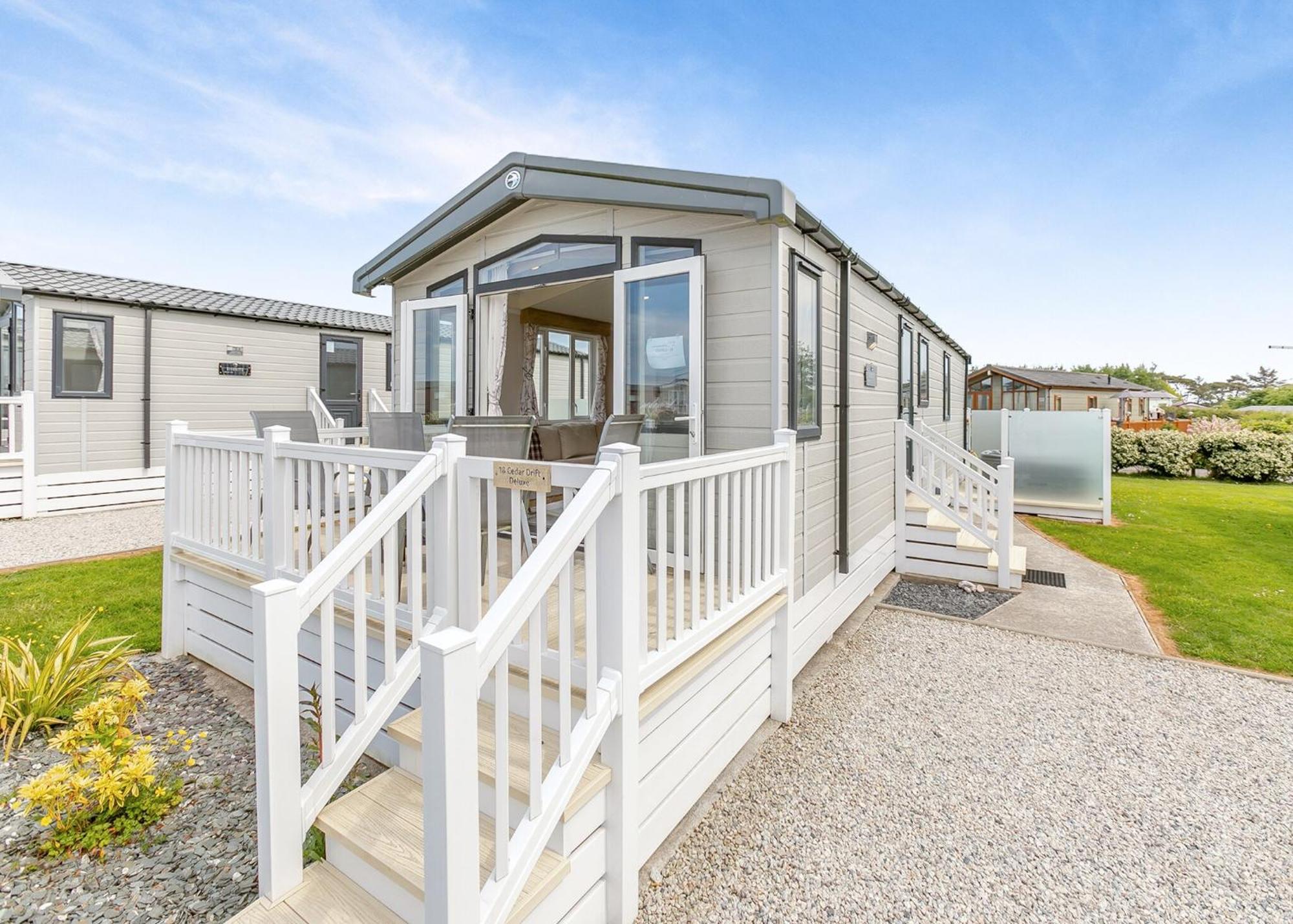 Looe Coastal Retreat Hotel Екстериор снимка