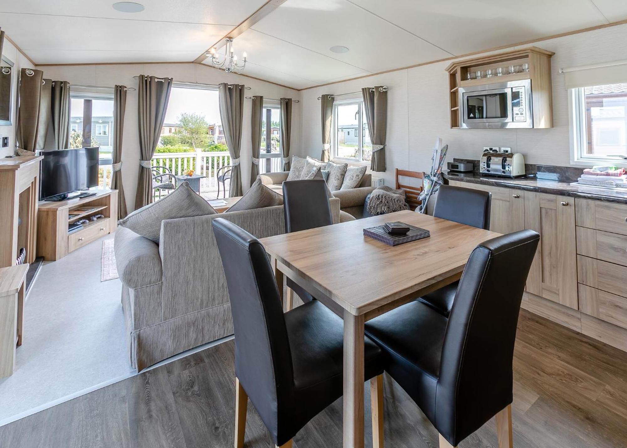 Looe Coastal Retreat Hotel Екстериор снимка